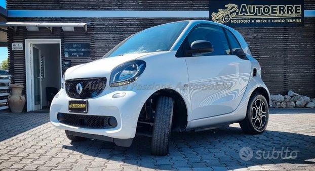 SMART FORTWO EQ Enel-X White