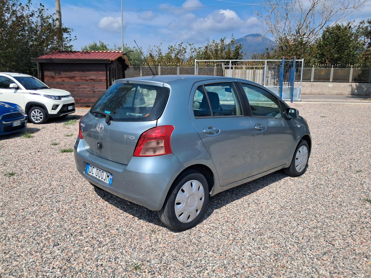 Toyota Yaris 1.0 5 porte