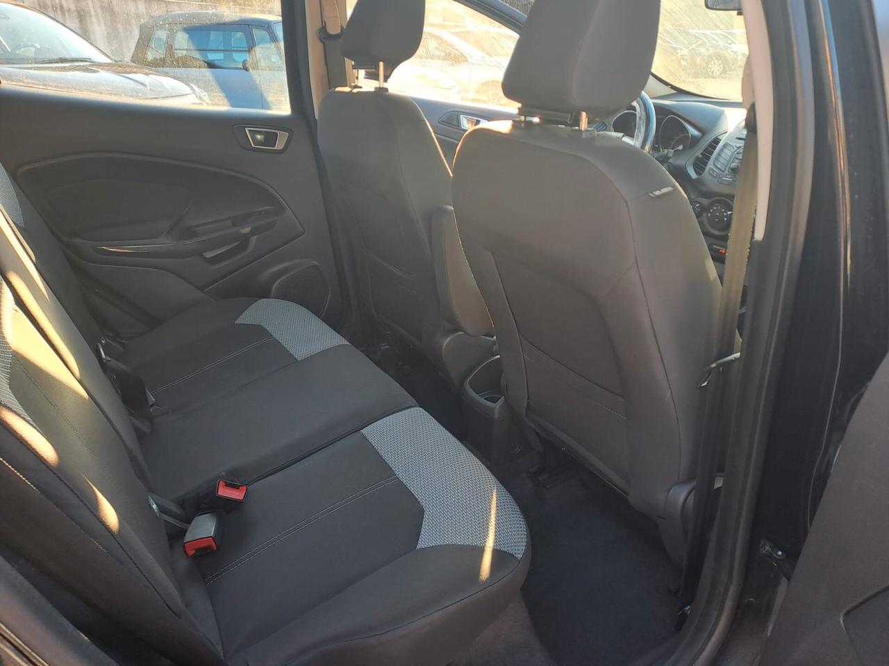 Ford EcoSport 1.5 110 CV Business