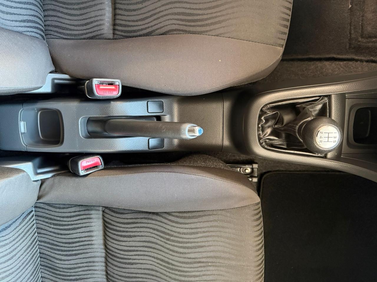 SUZUKI SWIFT 1.3 DIESEL DEL NORD ITA 2013