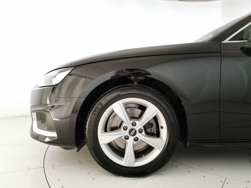 Audi A4 Avant 35 2.0 tdi mhev Business Advanced 163cv s-tronic