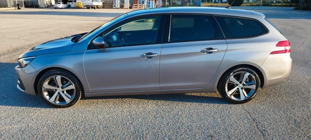 Peugeot 308 BlueHDi 100 S&S SW Active