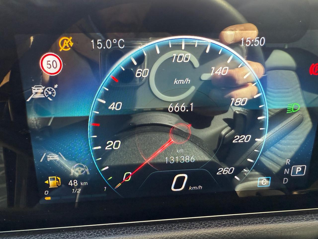 Mercedes-benzGLB 200 d Automatic SPORT
