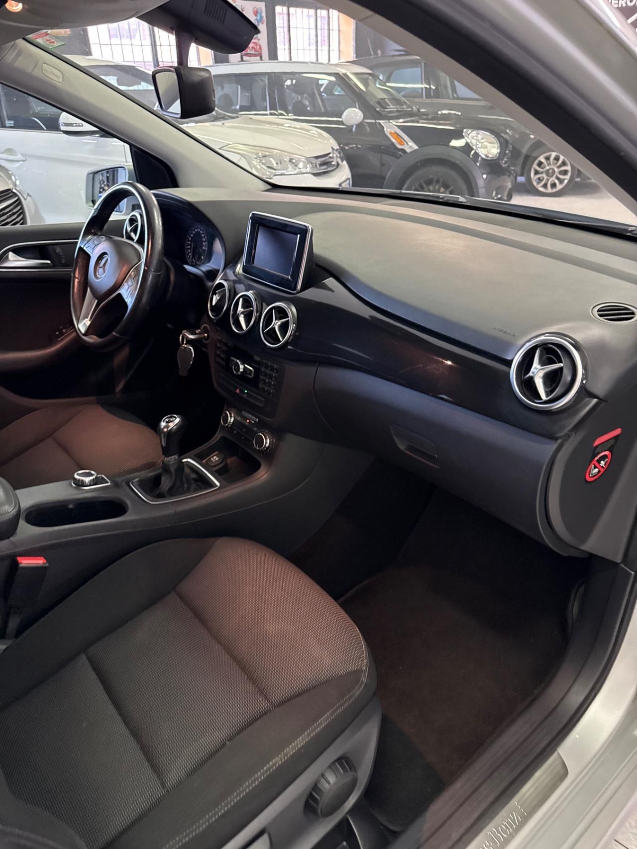 Mercedes-benz B 180 CDI Premium