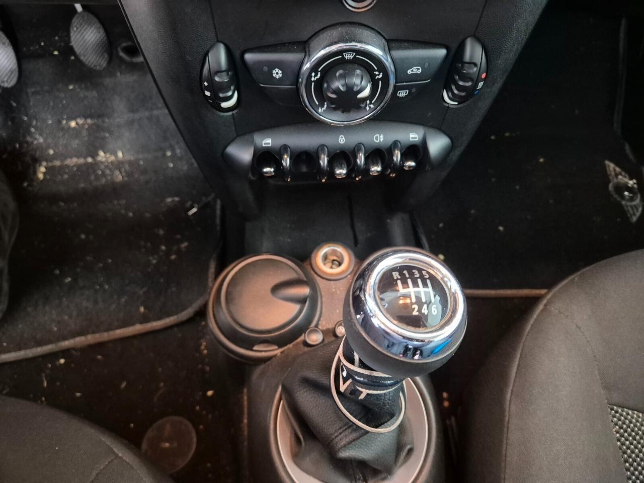 Mini 1.6 16V Cooper D