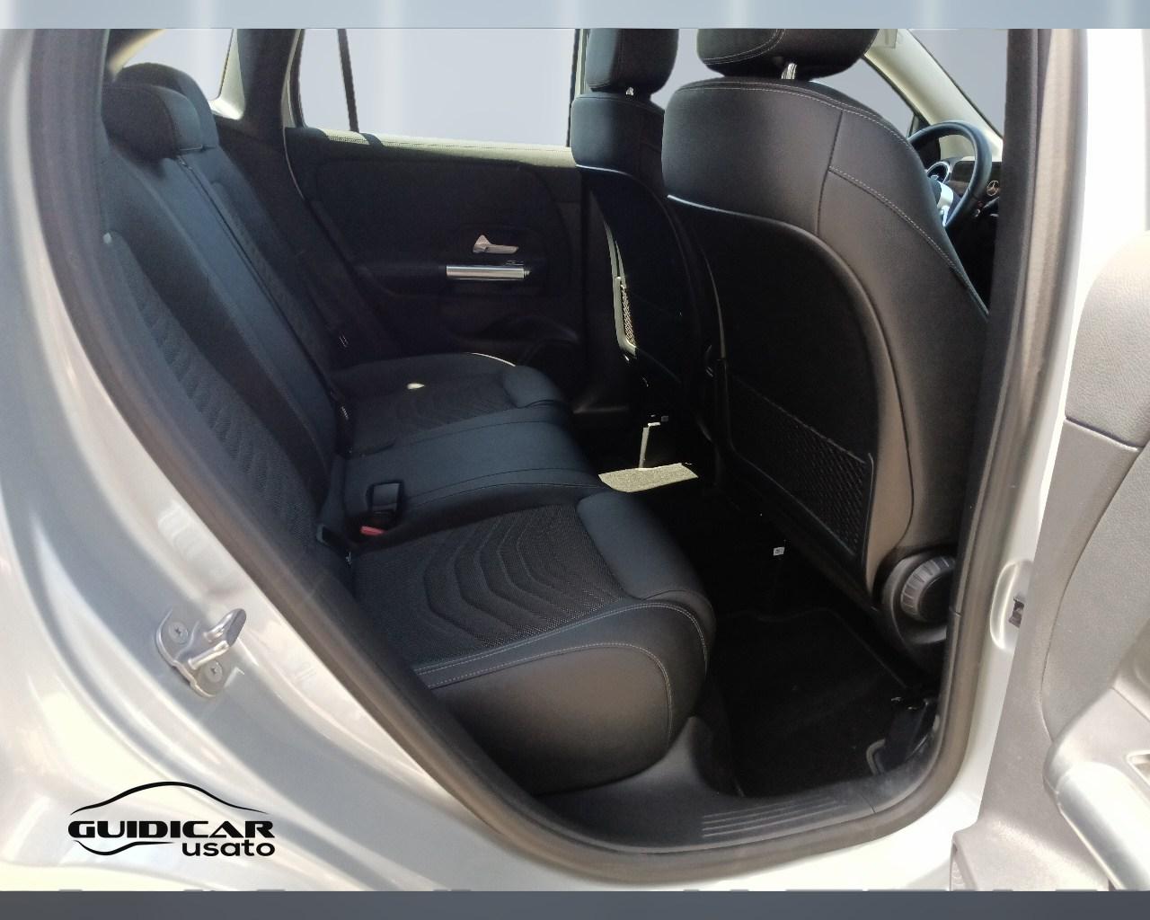 Mercedes-Benz GLA-H247 2023 - GLA 180 d Progressive Advanced auto