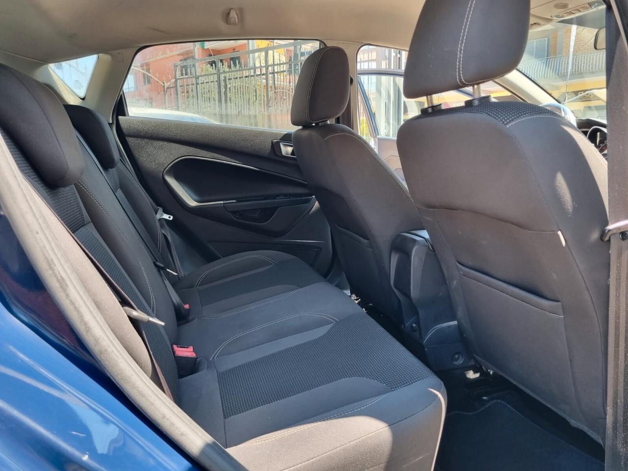 Ford Fiesta 1,5 Diesel Titanium Garantita 12 Mesi