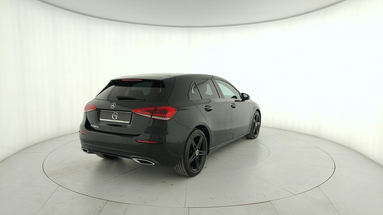 Mercedes-Benz A 200 d Sport auto