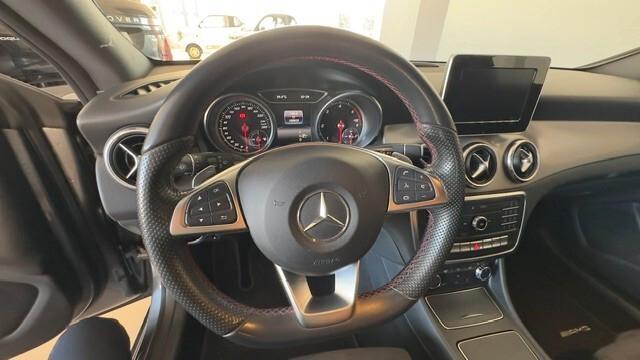 Mercedes-benz CLA 200 d 4Matic Automatic Premium