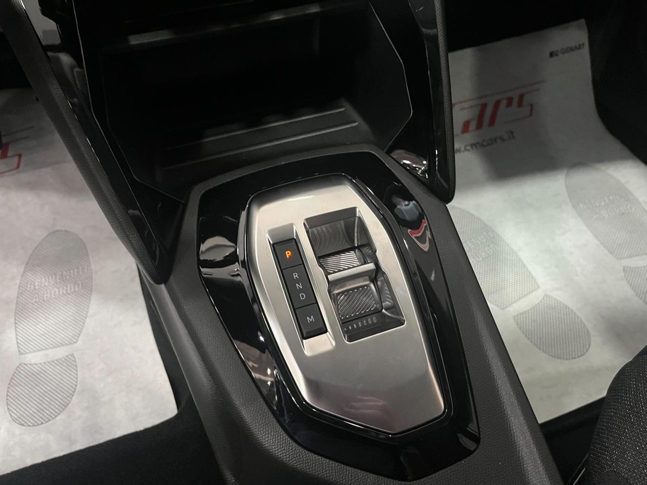 Peugeot 208 1.2 Hybrid E-DCS6 Automatica 100cv Style ITALIANA