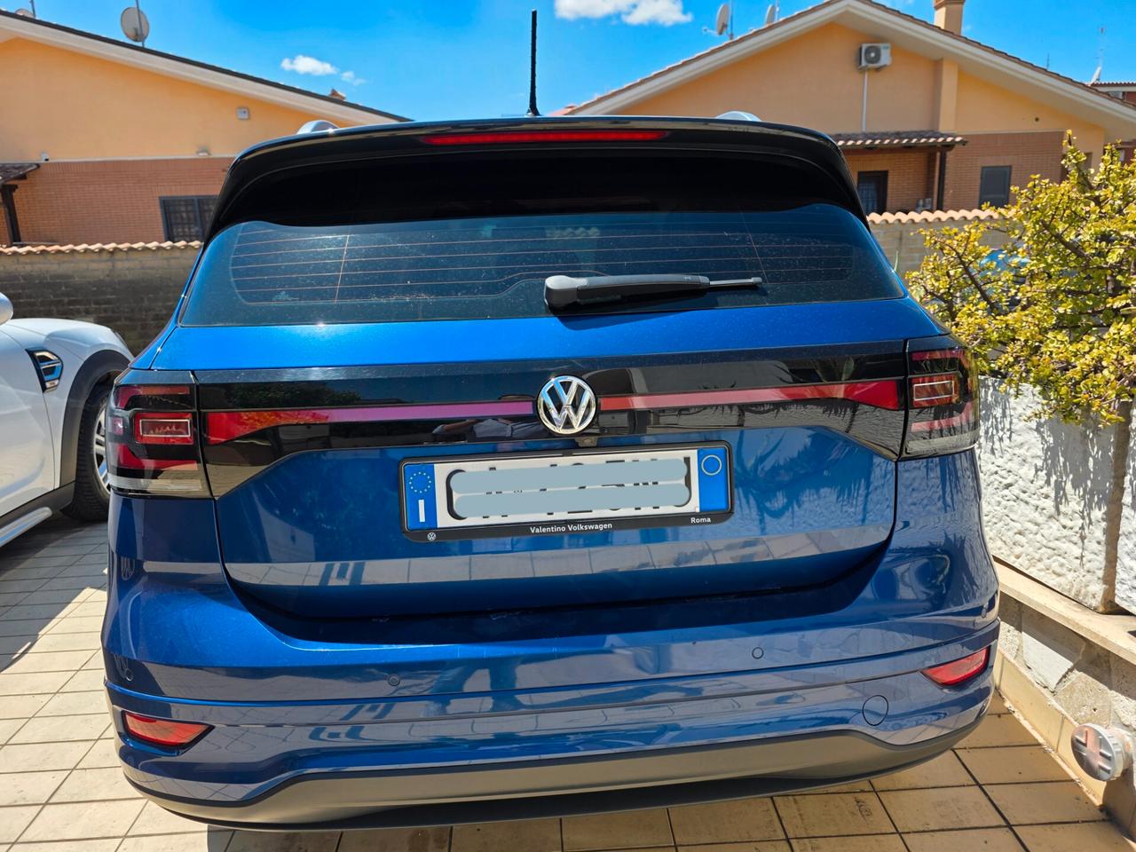 Volkswagen T-Cross R-LINE 1.6 TDI DSG SCR Advanced BMT