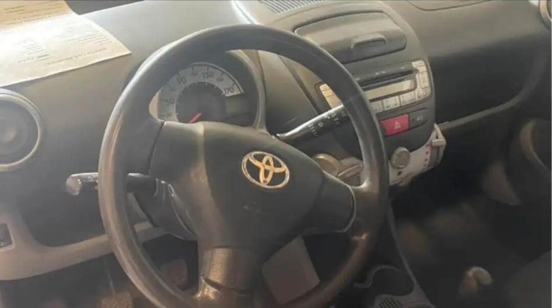 Toyota Aygo 1.0 12V VVT-i 3 porte Now Connect