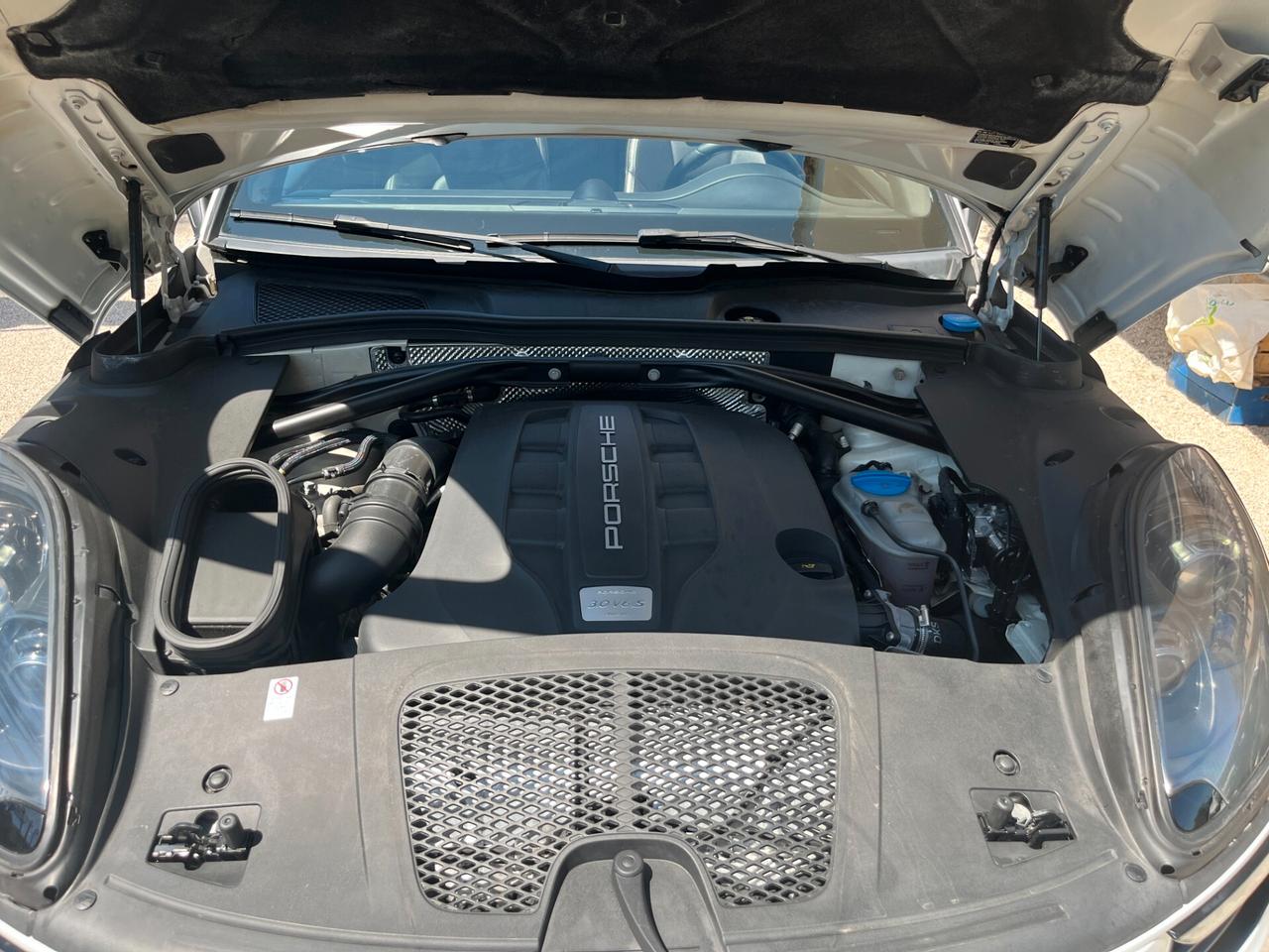 Porsche Macan S 3.0 FULL OPTIONAL 2016
