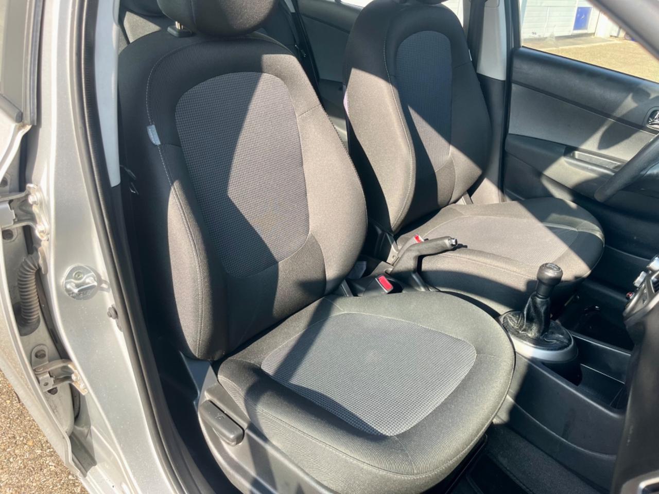 Hyundai i20 1.2GPL 2013 139.000km bombole revisionate fino all 2033