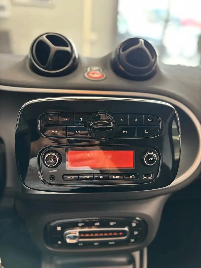 Smart ForTwo 70 1.0 Passion~UniPro~Km e Tagliandi Certificati~Promo Finanziamento~Pronta Consegna