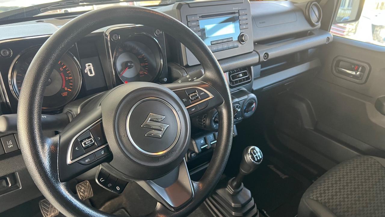 Suzuki Jimny 1.5 5MT PRO (N1)