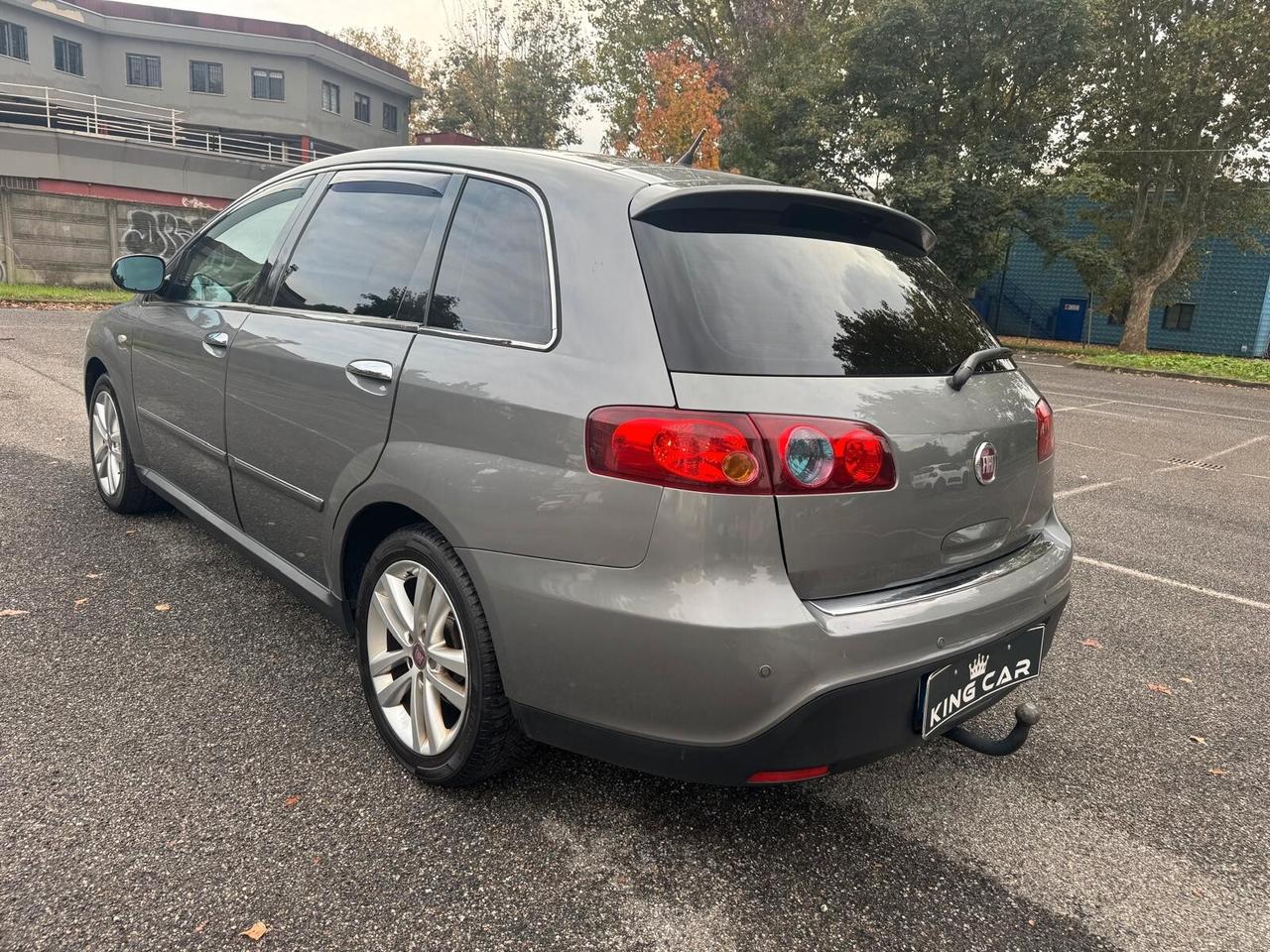 Fiat Croma 2.2 MPI 16V EMOTION