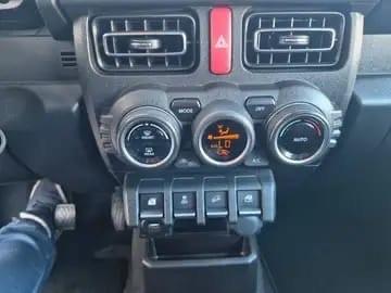Suzuki Jimny 1.5 4AT Top