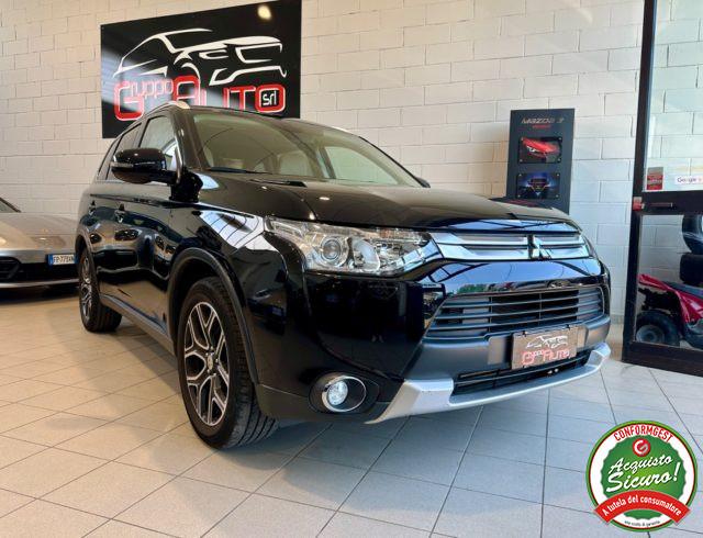 MITSUBISHI Outlander 2.2 DI-D 4WD Instyle *7 POSTI*TETTO*ACC*