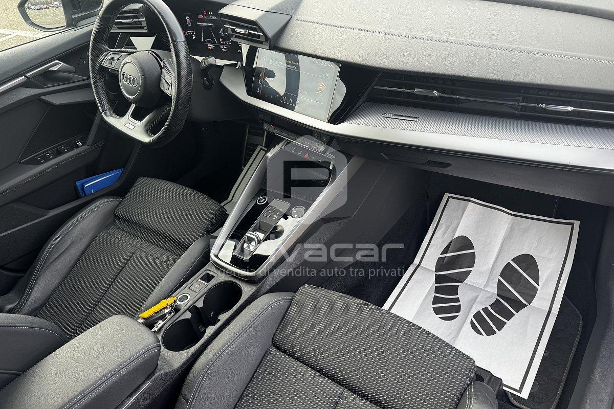 AUDI A3 Sedan 35 TFSI Business Advanced