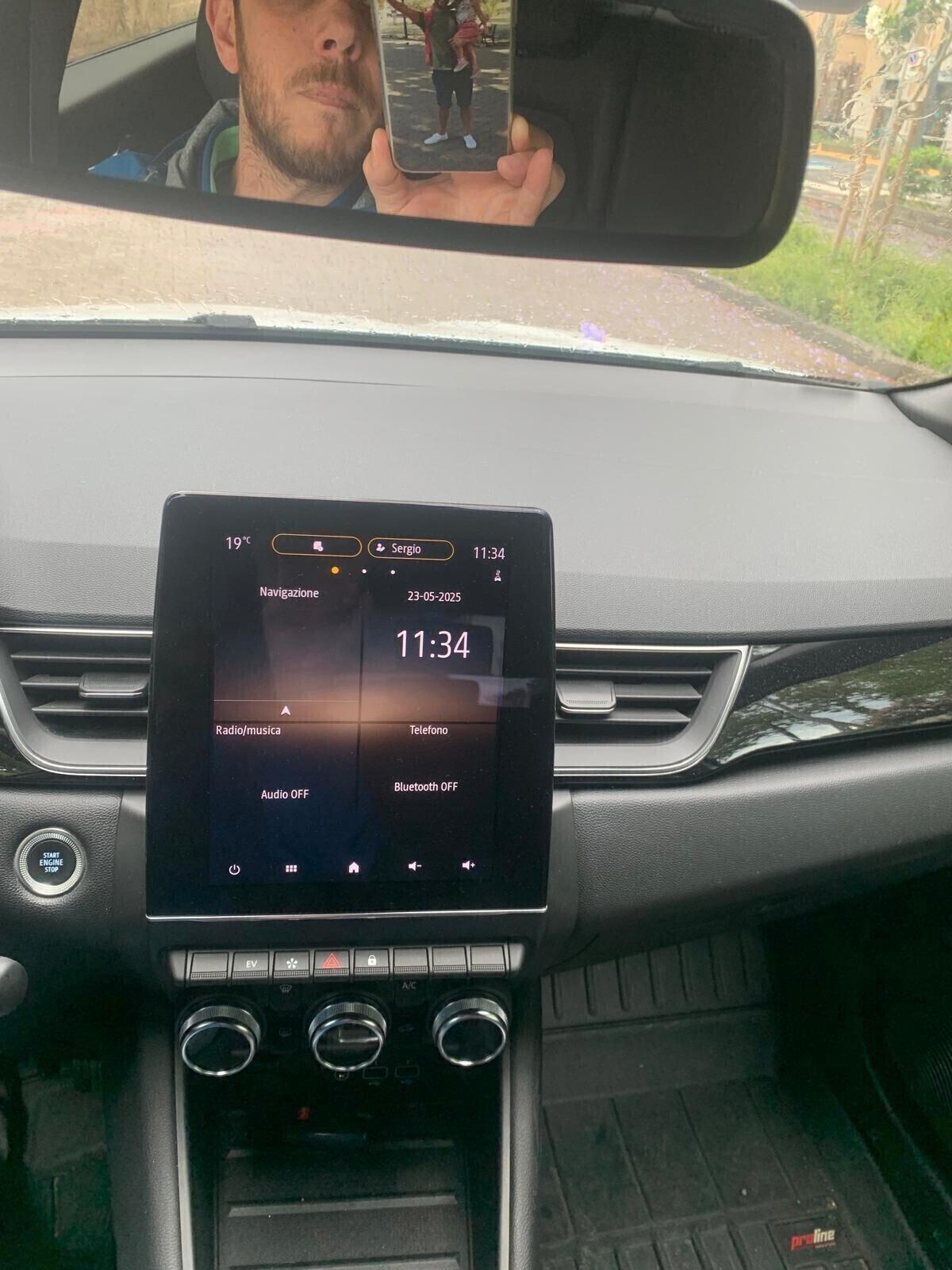 Renault Captur Plug-in Hybrid E-Tech 160 CV Rive Gauche