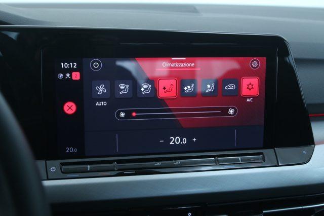VOLKSWAGEN Golf 2.0 TDI DSG SCR Life / Neopatentati