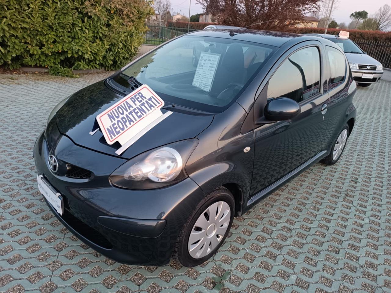 Toyota Aygo 1.0 12V VVT-i 3 porte