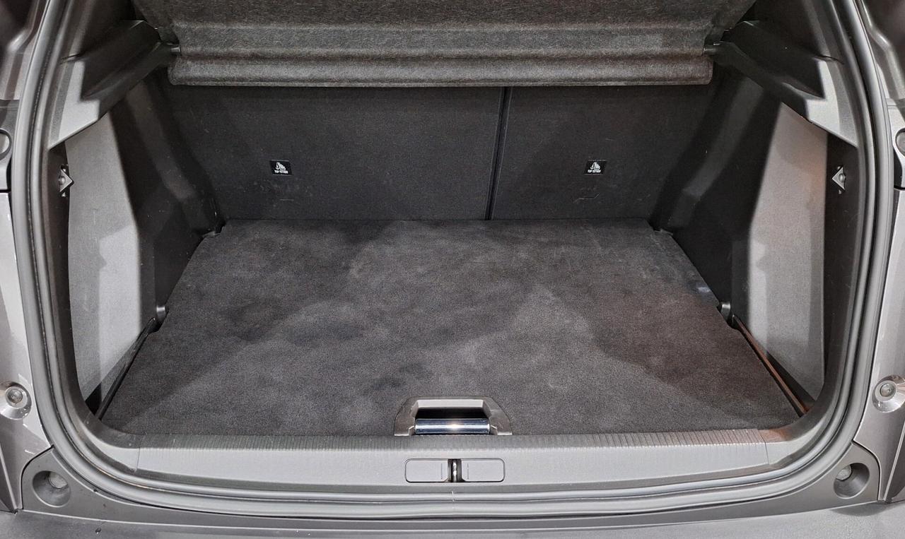 Peugeot 2008 BlueHDi 110 AllurePack 33.000KM