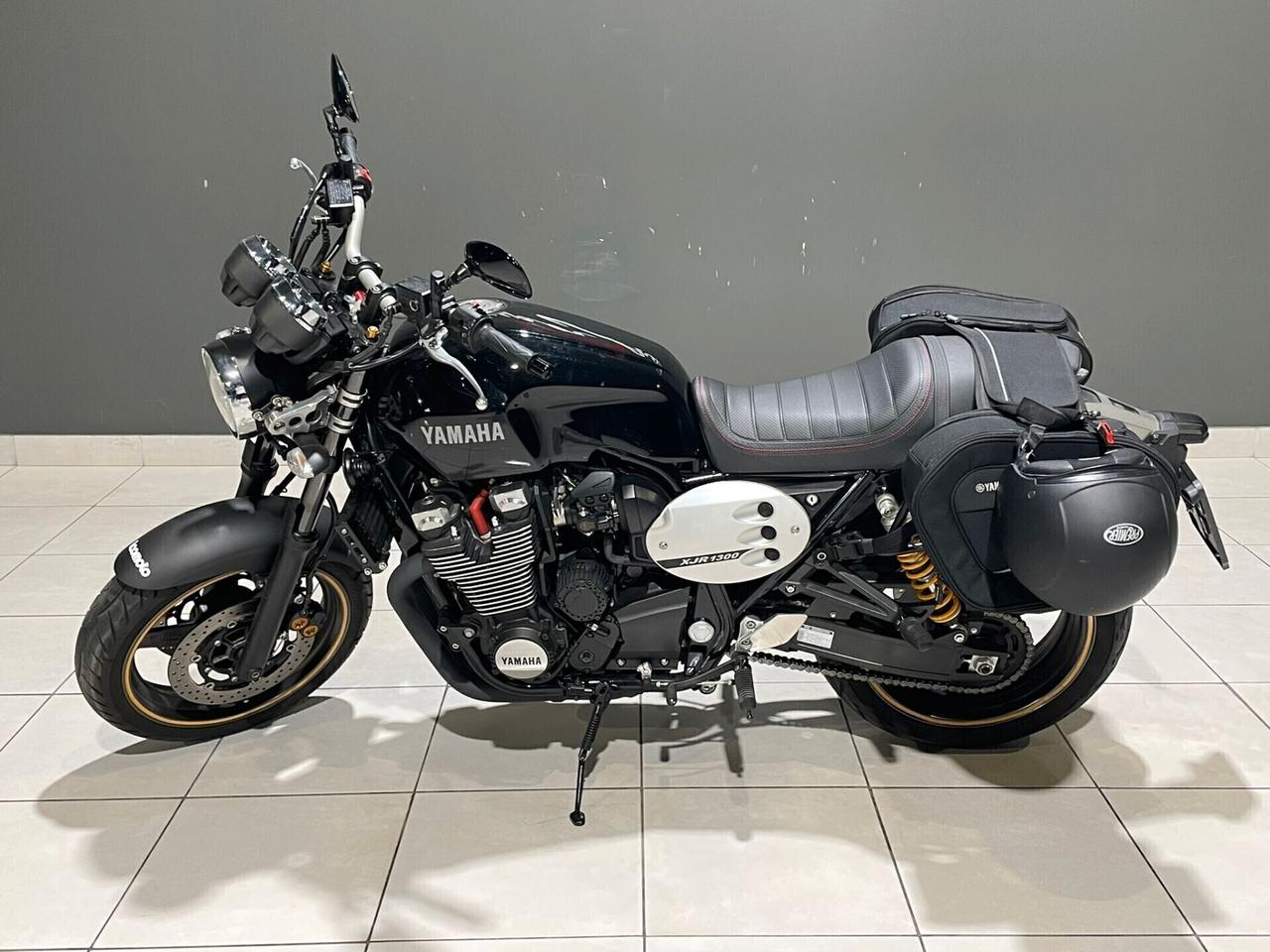 Yamaha XJR 1300