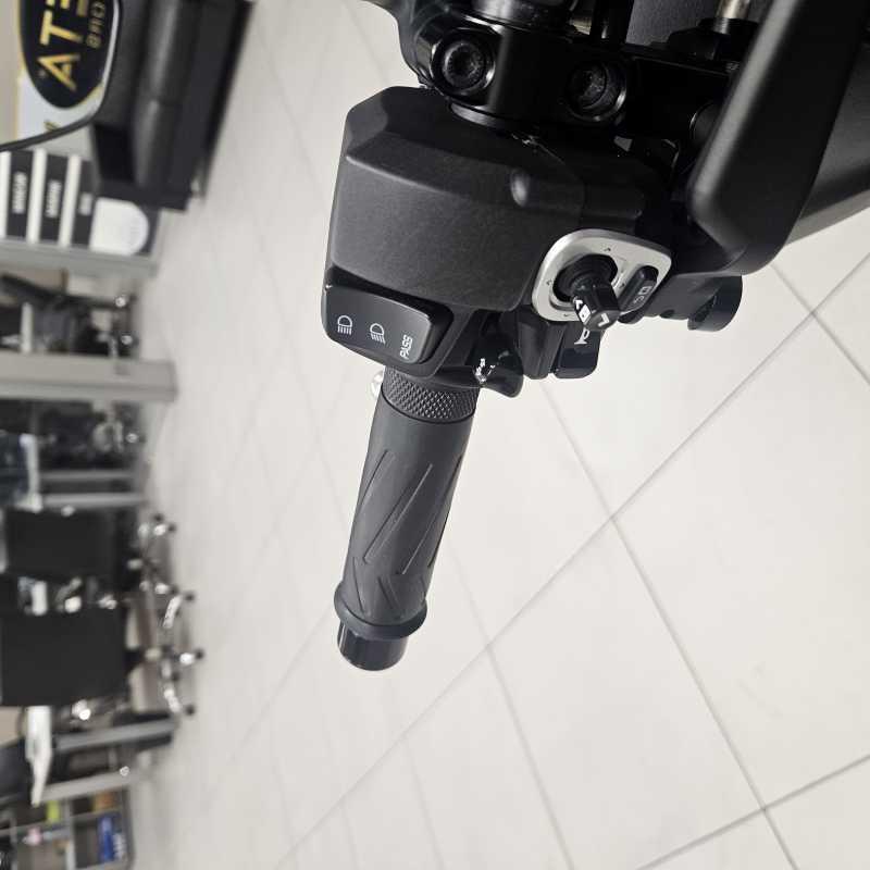 Yamaha T-Max 560 - 2024