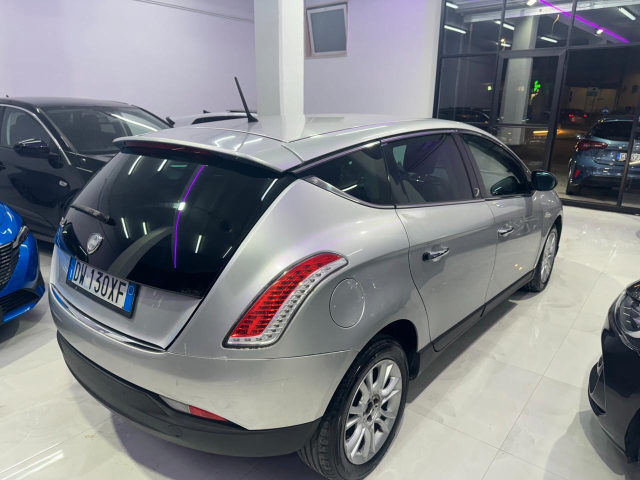 Lancia Delta 1.6 MJT DPF Platino