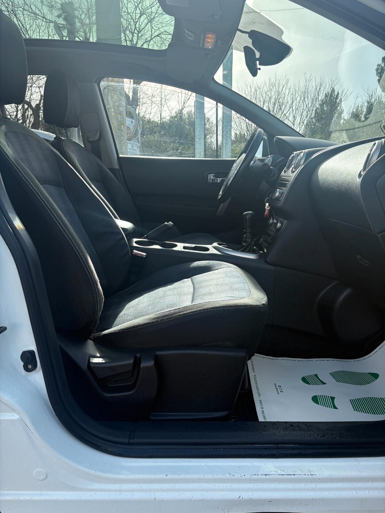 Nissan Qashqai N-TEC (7 POSTI) 2.0 dCi