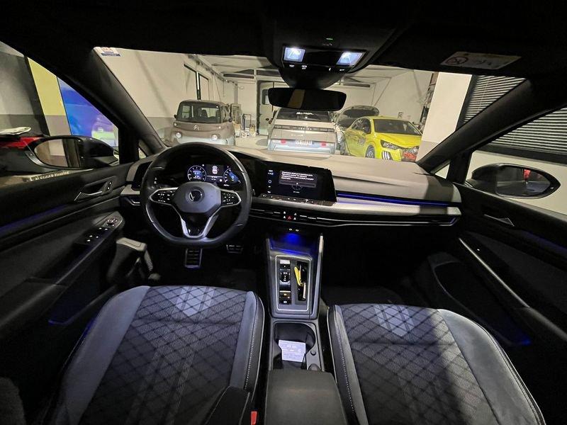 Volkswagen Golf Golf 1.5 eTSI 150 CV EVO ACT DSG R-Line