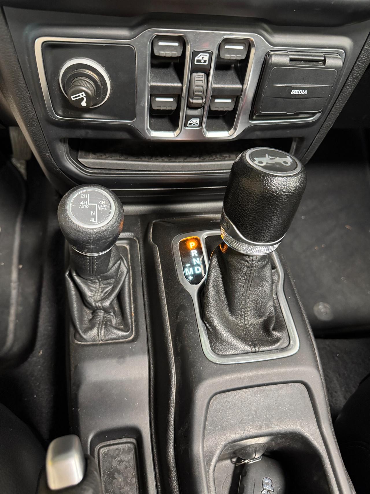 Jeep Wrangler Unlimited 2.2 Mjt II Night Eagle