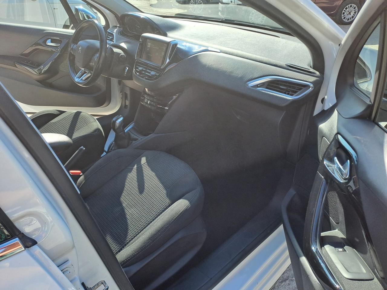 Peugeot 208 BlueHDi 75 5 porte Allure