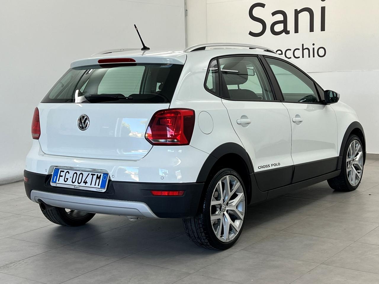 VOLKSWAGEN Polo V 2014 Polo 5p 1.2 tsi bm Cross