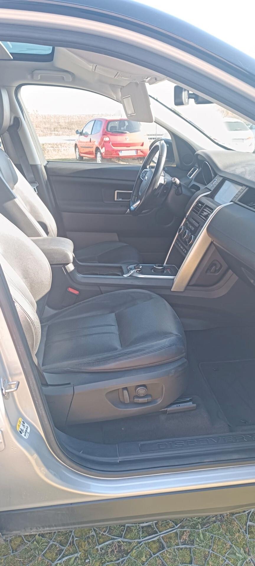 Land Rover Discovery Sport 2.0 TD4 180 CV HSE Luxury