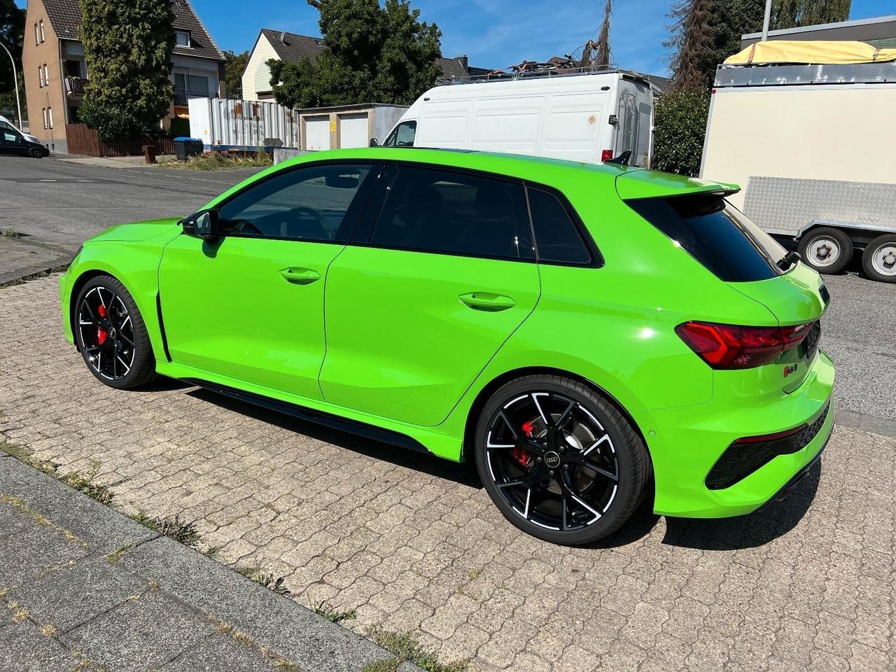 Audi A3 RS 3 SPB TFSI quattro S tronic CERAMIC