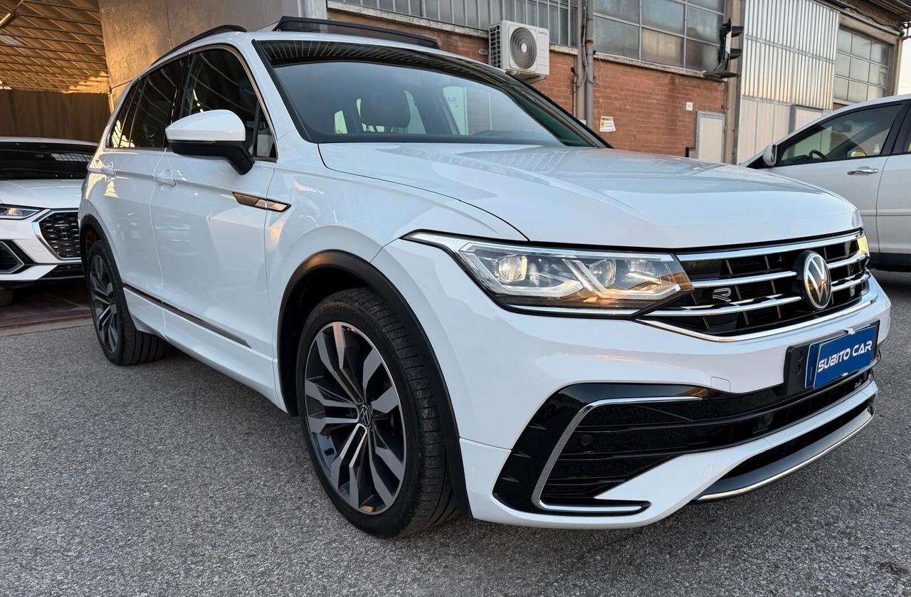 Volkswagen Tiguan 2.0 TDI 200 CV SCR DSG 4MOTION R-Line TETTO APRIBILE E GANCIO TRAINO