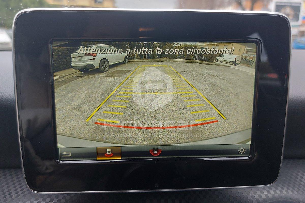 MERCEDES A 180 d Business