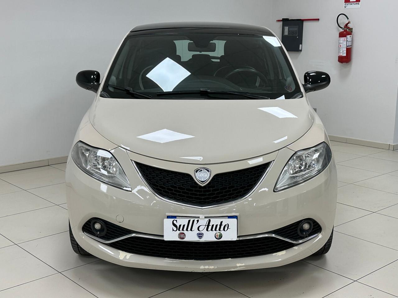 Lancia Ypsilon 1.2 69 CV 5P GPL Ecochic Gold 2017