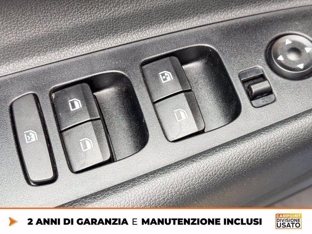 HYUNDAI i20 I20 1.2 mpi connectline 79cv mt