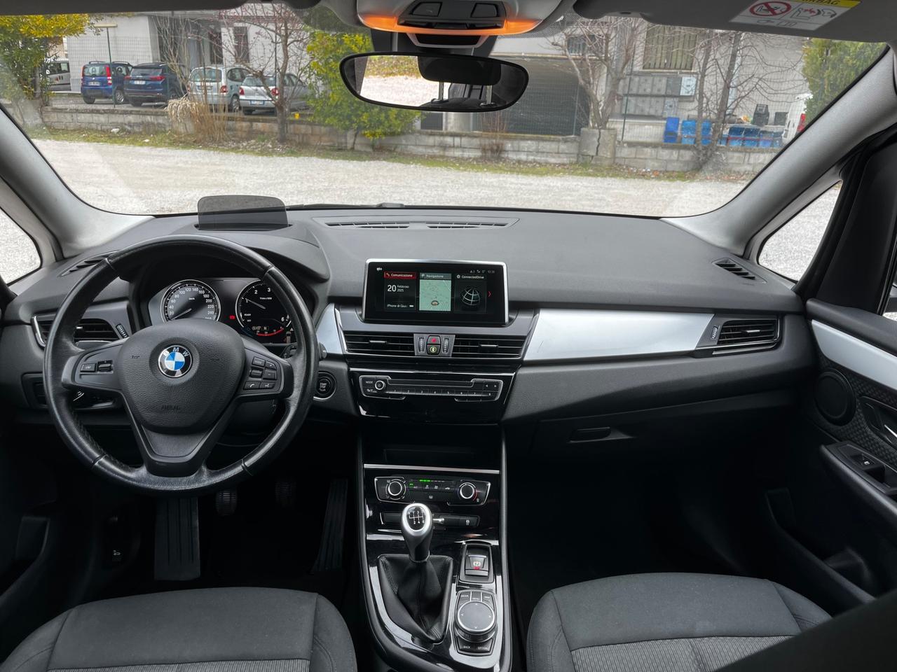 Bmw 216 218d Active Tourer Advantage