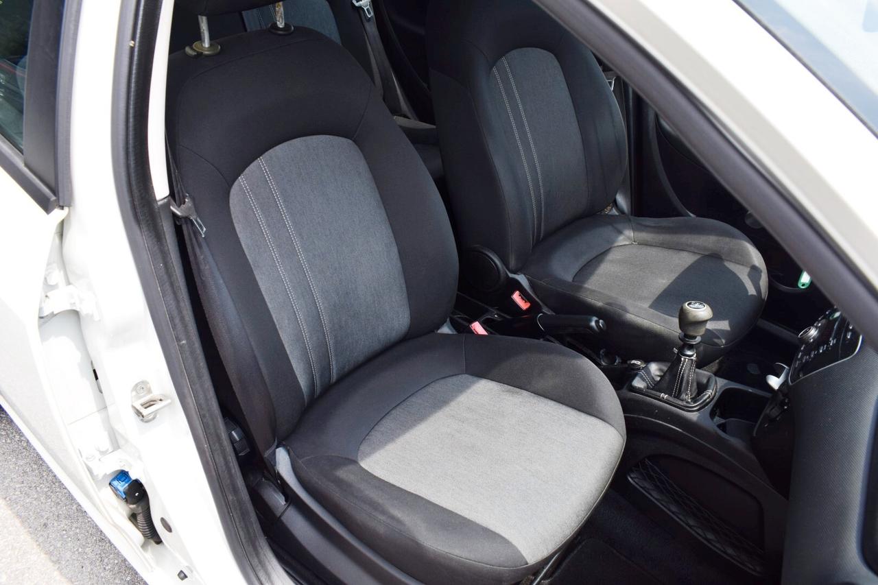 Fiat Punto 1.2 8V 5 porte Street
