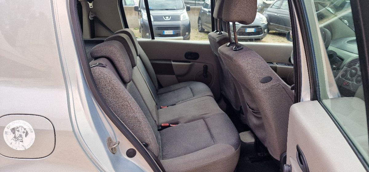 RENAULT Modus 1.2 16V Dynamique