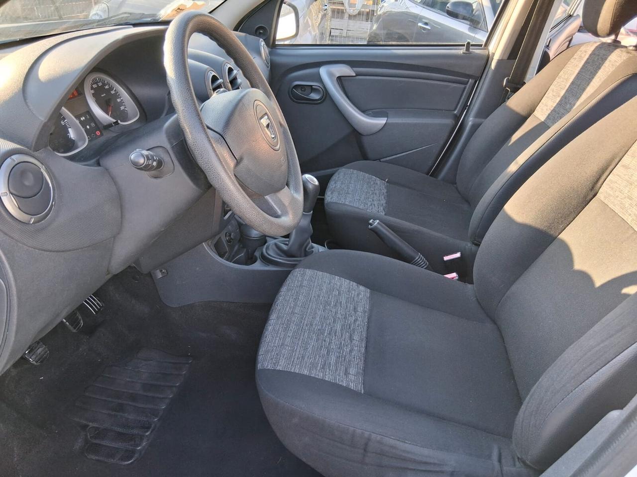 Dacia Duster 1.6 110CV 4x2 GPL Lauréate-2013
