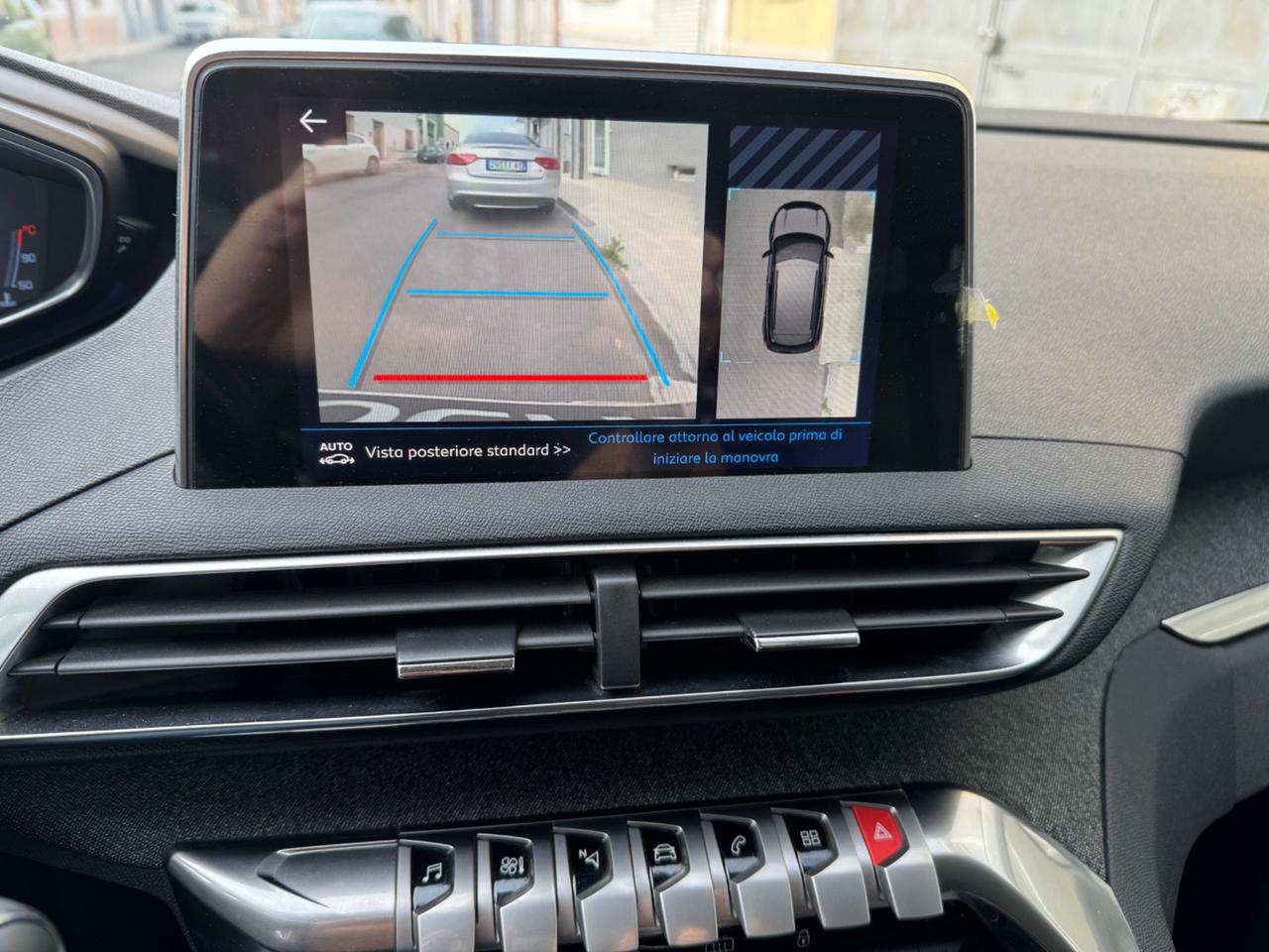 Peugeot 3008 BlueHDi 130 S&S Allure pack manuale