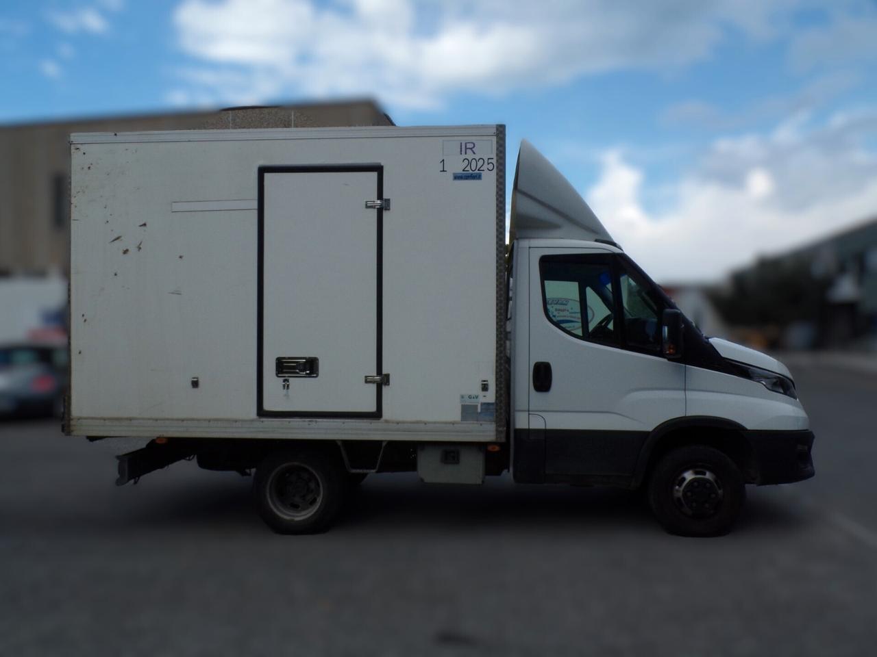 IVECO DAILY 35C12 CON CELLA FRIGO