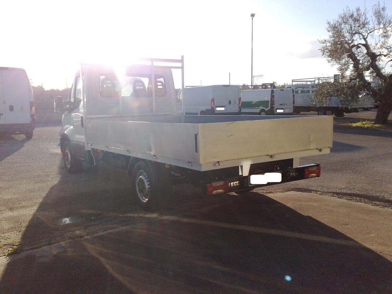 Iveco Daily 35s14 2.3hpt CASSONE FISSO - 2019