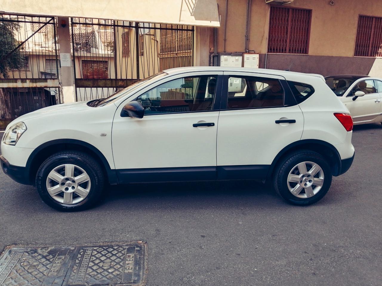 Nissan Qashqai 1.5 dCi DPF Tekna